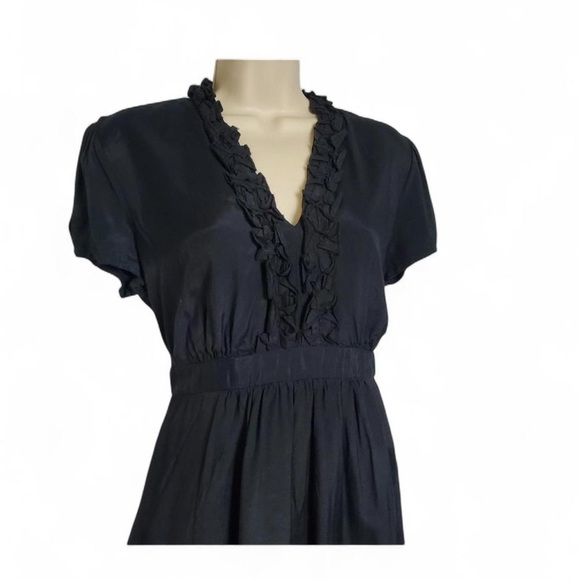 🖤 Motherhood Maternity Black Dress
Size Medium - Picture 2 of 9